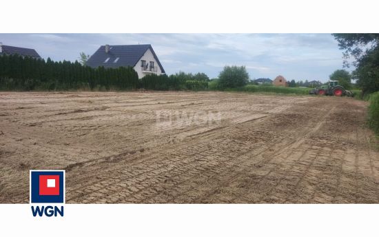 Grunt budowlany jednorodzinny na  sprzedaż Bogdaszowice - Działka na osiedlu nowych domów jednorodzinnych.